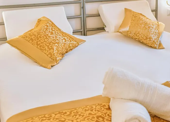 Casa Pan Πανσιόν *